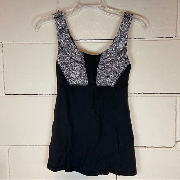 Lululemon Wrapper’s Delight Tank 4 - Picture 4 of 9